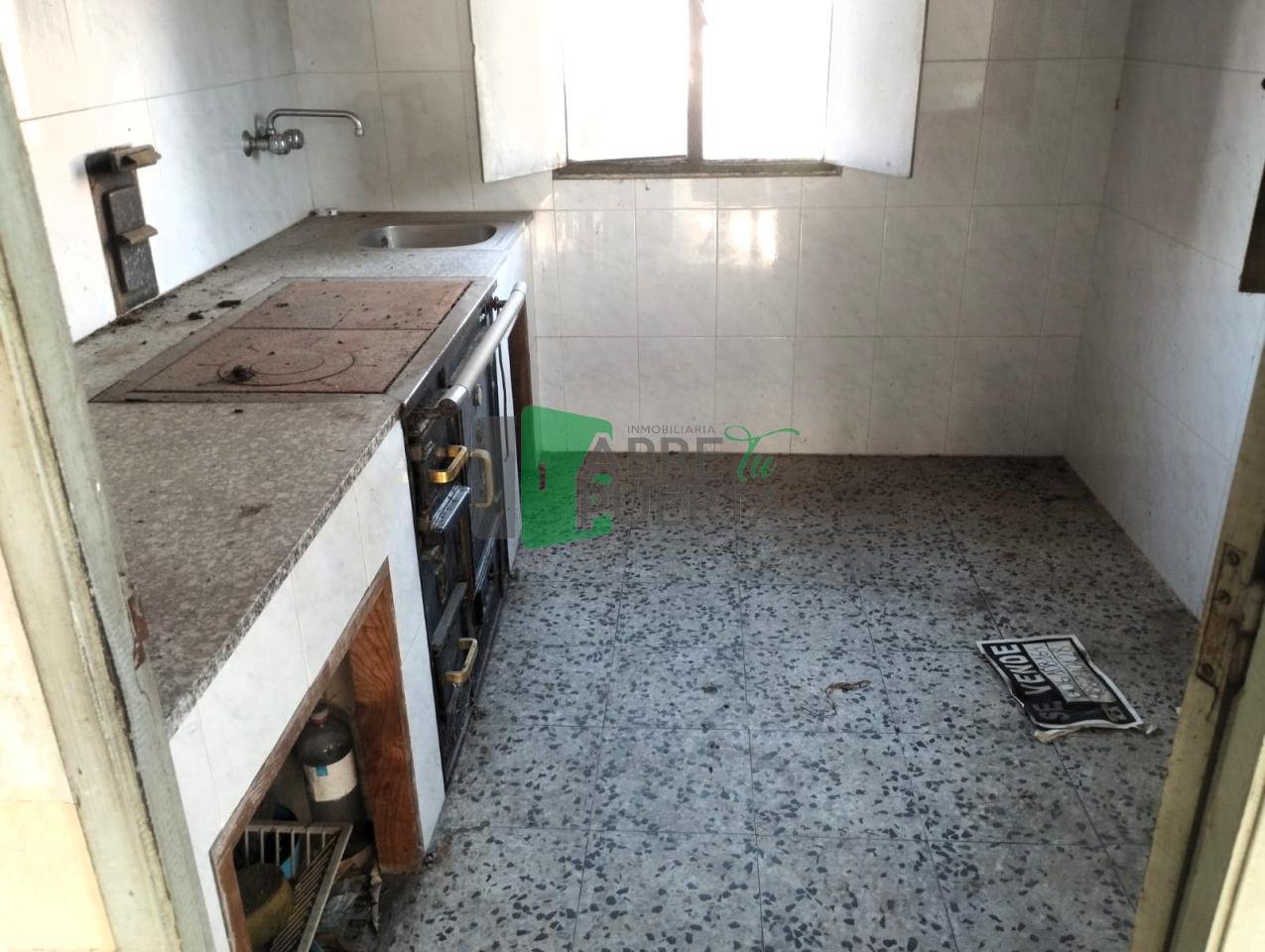 176095080325000042874_176095010243 CASA PARA REFORMAR EN BOUZAS