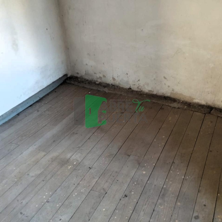 CASA PARA REFORMAR EN BOUZAS