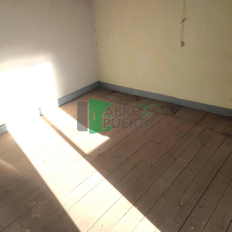 CASA PARA REFORMAR EN BOUZAS