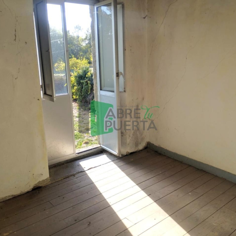 CASA PARA REFORMAR EN BOUZAS