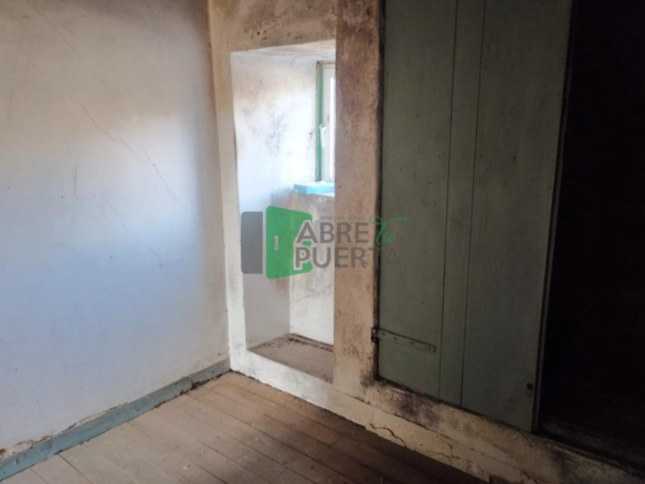 CASA PARA REFORMAR EN BOUZAS