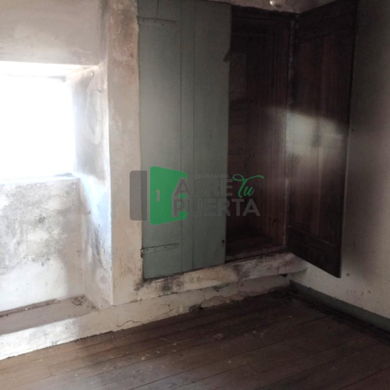 CASA PARA REFORMAR EN BOUZAS