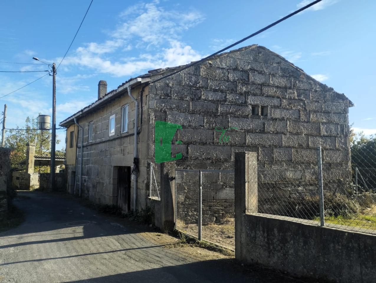 176095082425100042874_176095011004 CASA PARA REFORMAR EN BOUZAS