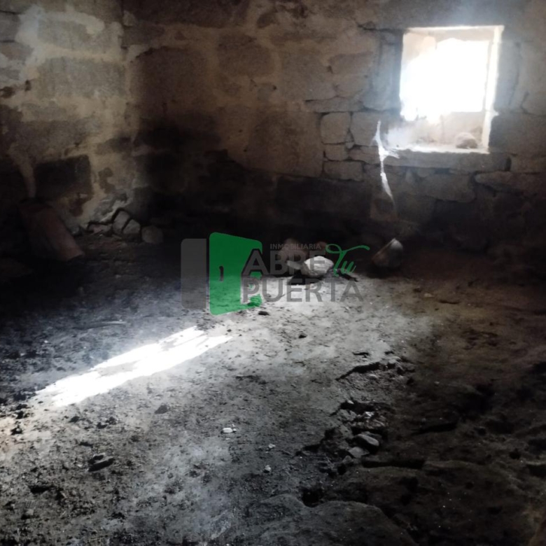 CASA PARA REFORMAR EN BOUZAS