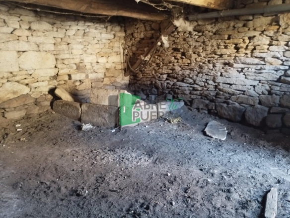 CASA PARA REFORMAR EN BOUZAS
