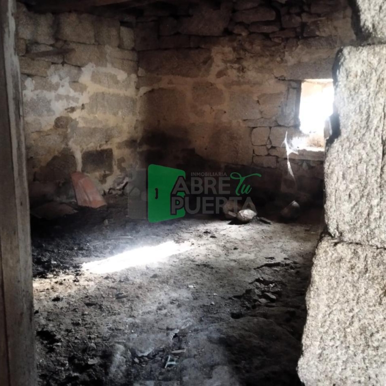 CASA PARA REFORMAR EN BOUZAS