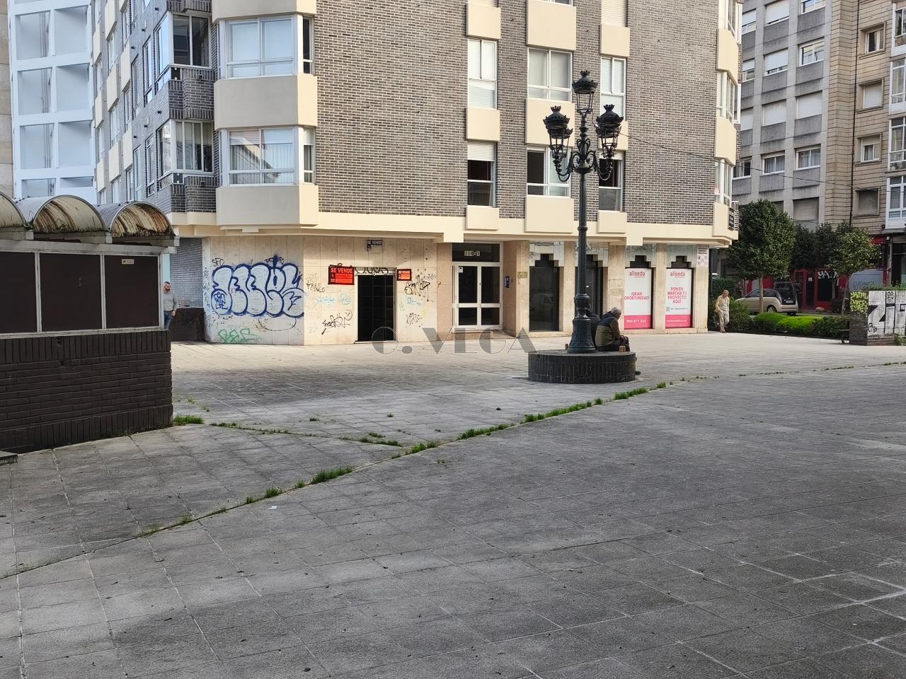Local comercial en alquiler, las proximidades de la plaza de la Independencia. Acondicionado.