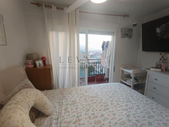 ** OPORTUNIDAD ATICO ESTUPENDO EN MALAGA **