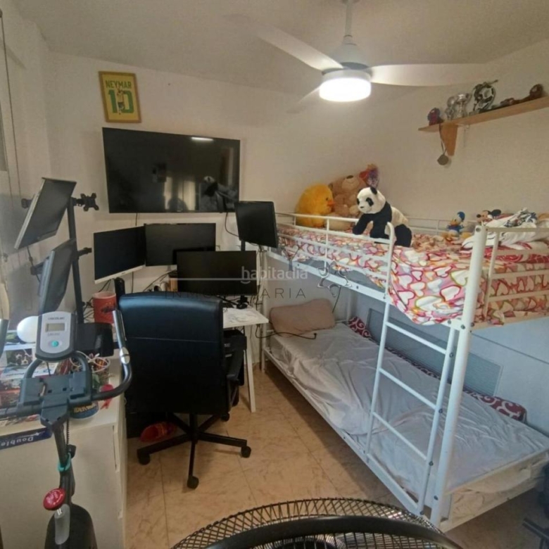 ** OPORTUNIDAD ATICO ESTUPENDO EN MALAGA **