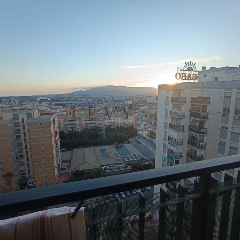 ** OPORTUNIDAD ATICO ESTUPENDO EN MALAGA **