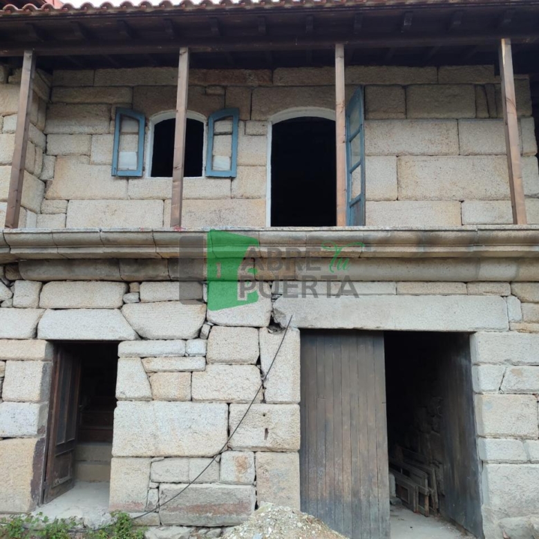 CASA PARA REFORMA