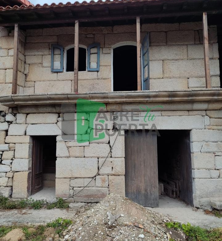 CASA PARA REFORMA