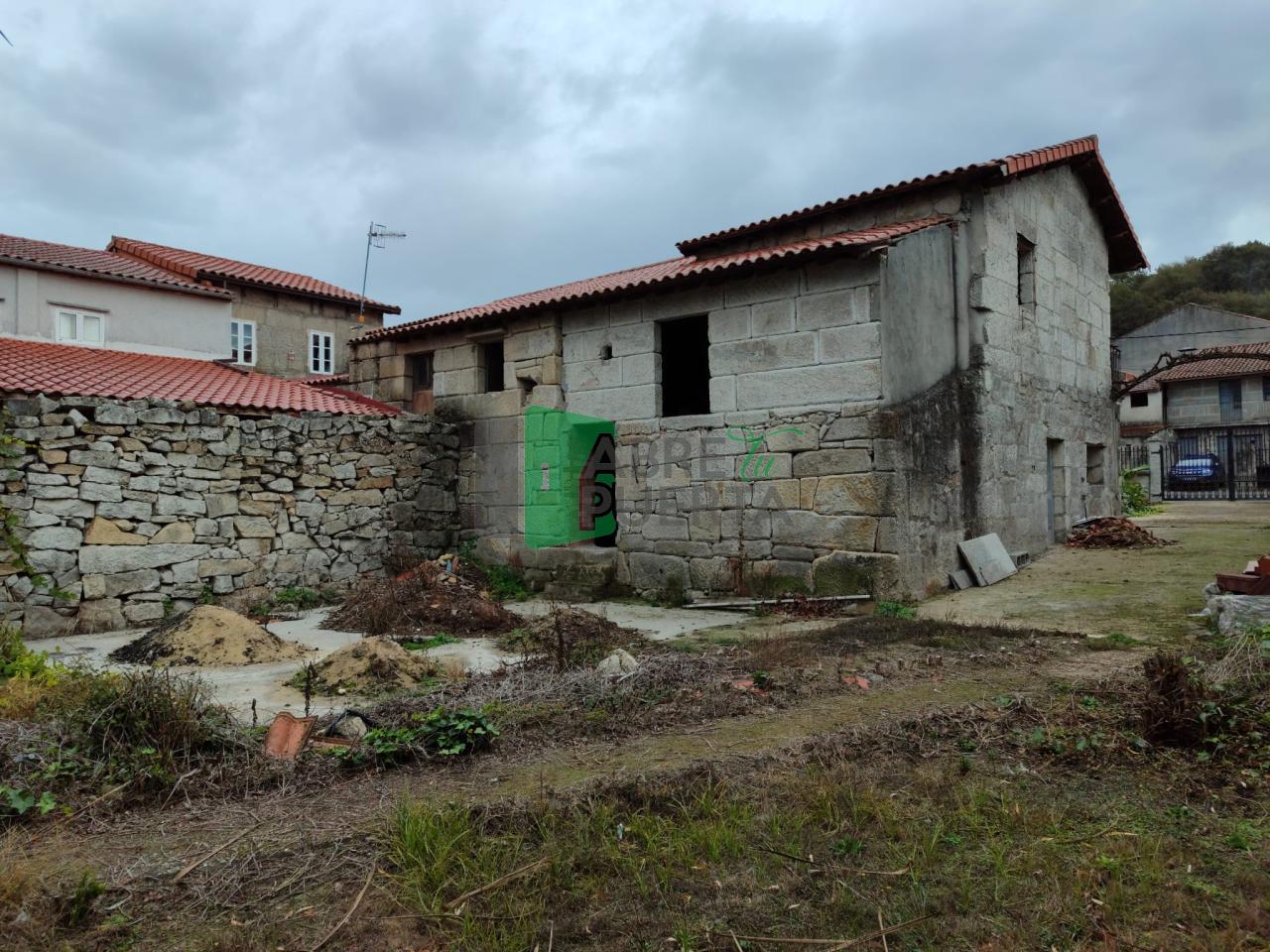 CASA PARA REFORMA