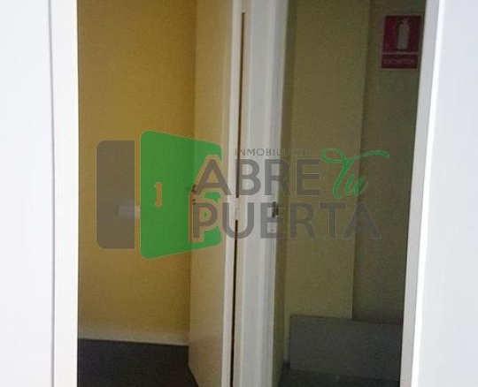 Alquiler de Local en calle da Paz, 13
