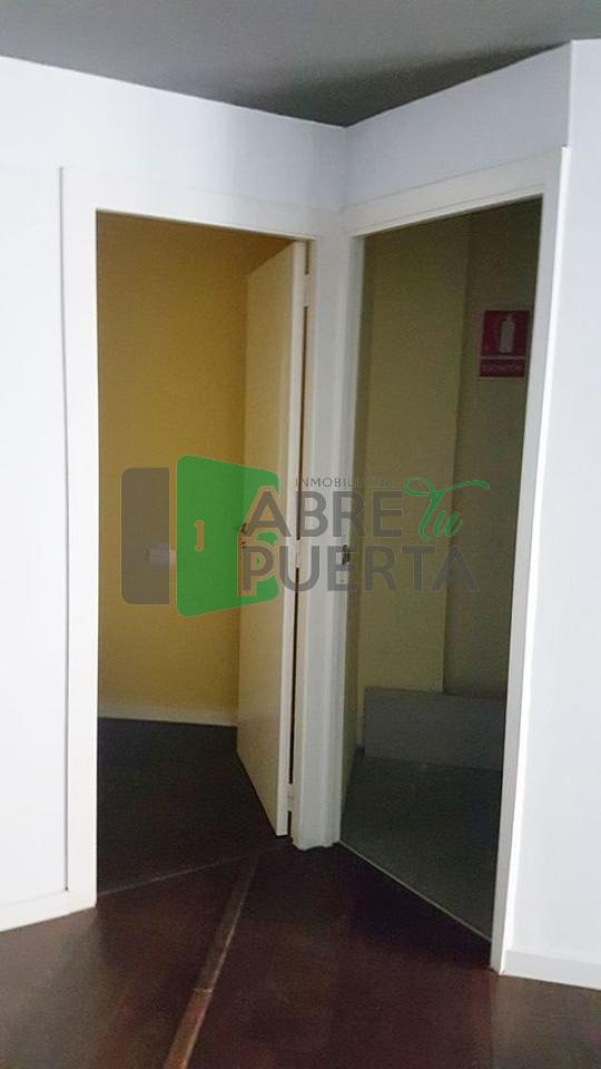 176253632785800028453_176253545765 Alquiler de Local en calle da Paz, 13