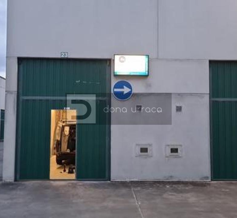 ALQUILER NAVE POLIGONO SAN CIBRAO