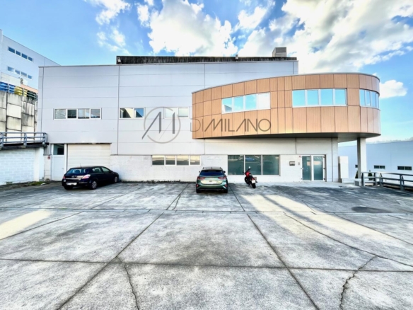 Nave industrial en alquiler – Polígono de Valladares (Vigo)