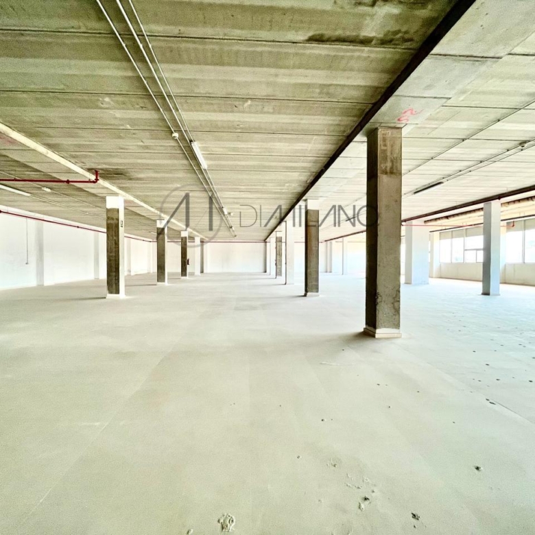 Nave industrial en alquiler – Polígono de Valladares (Vigo)