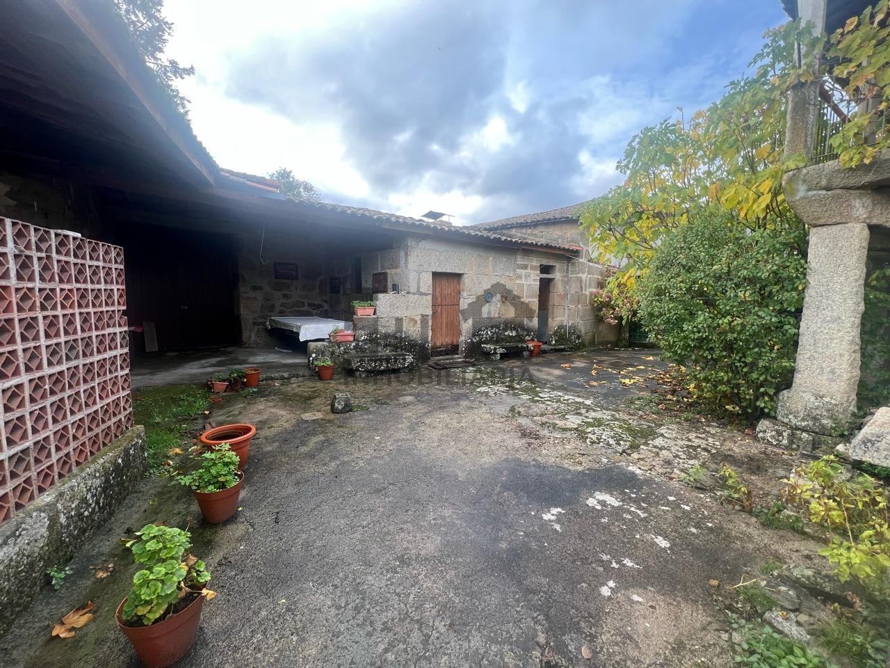 176398758994900043225_176398552580 VENTA CASA EN TABOADELA