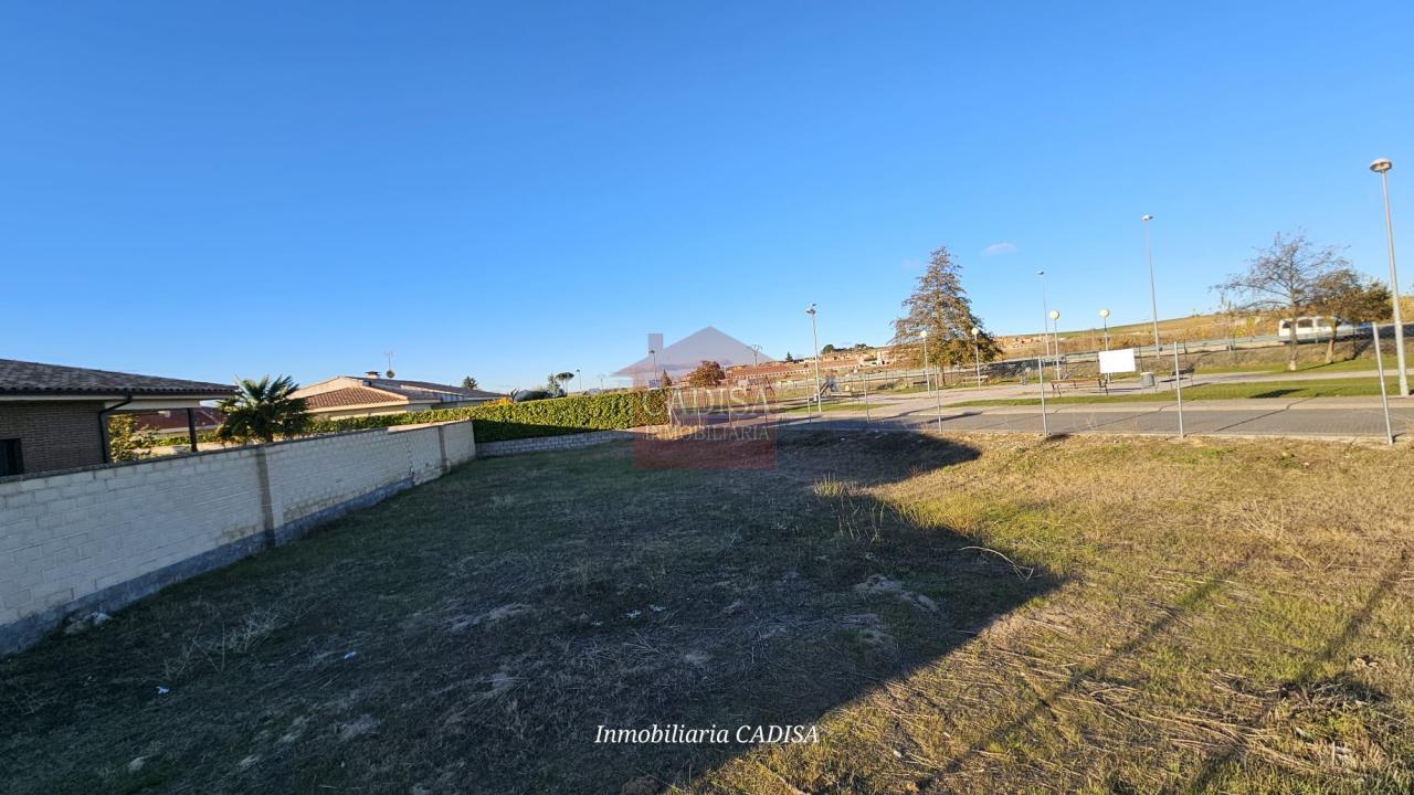 176423434613000008912_176423124435 PARCELA EN VENTA PARA CHALET EN LOS ALMENDROS. REF 138