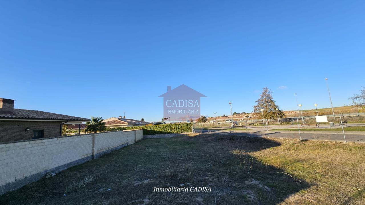 176423434803600008912_176423124773 PARCELA EN VENTA PARA CHALET EN LOS ALMENDROS. REF 138