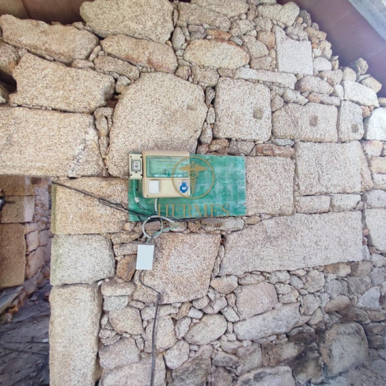 Se vende casa rustica  en obra, Porriño.
