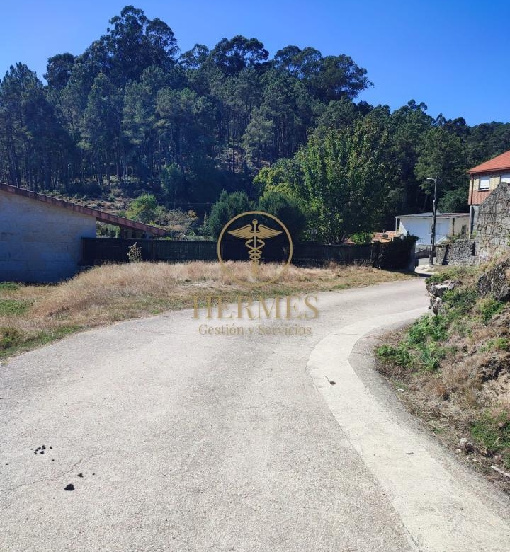 Se vende casa rustica  en obra, Porriño.