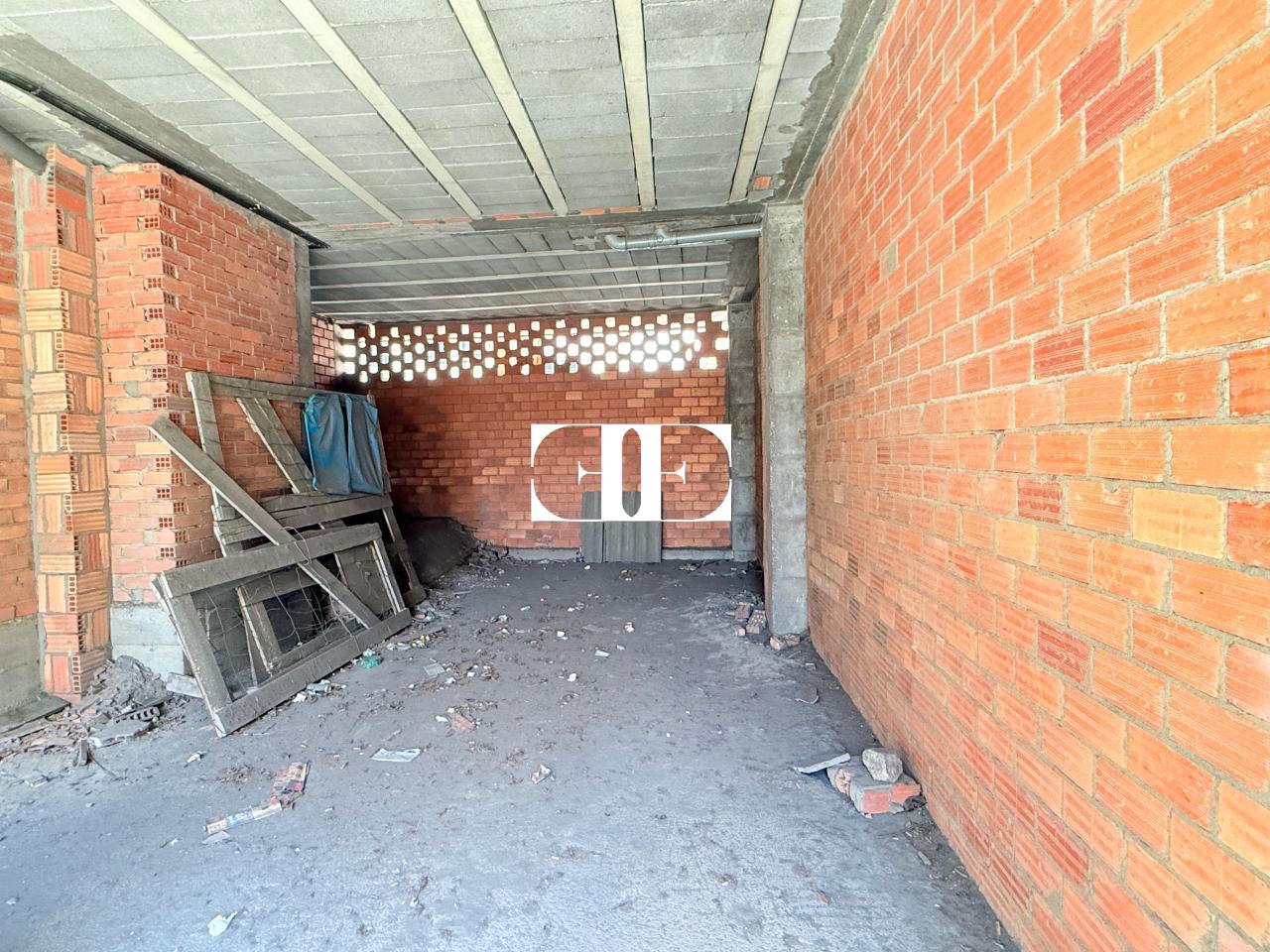 176535290049500028504_176346572130 Local Comercial con Posibilidad de Cambio a Vivienda | Oportunidad en el Calvario.