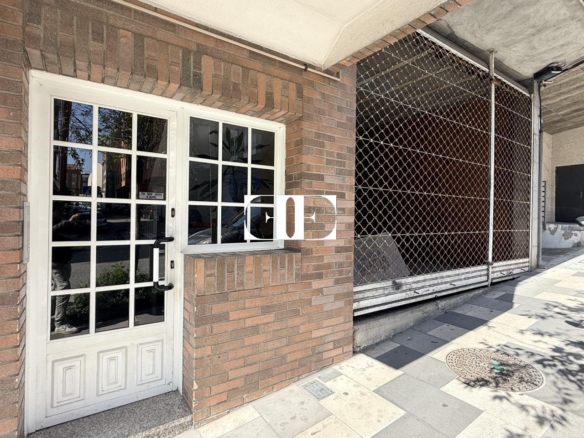 Local Comercial con Posibilidad de Cambio a Vivienda | Oportunidad en el Calvario.