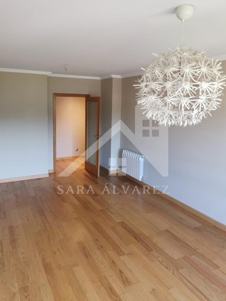 176584333883800168044_176584236740 SE VENDE LUMINOSO Y MODERNO PISO DE TRES HABITACIONES ZONA CAMPOLONGO