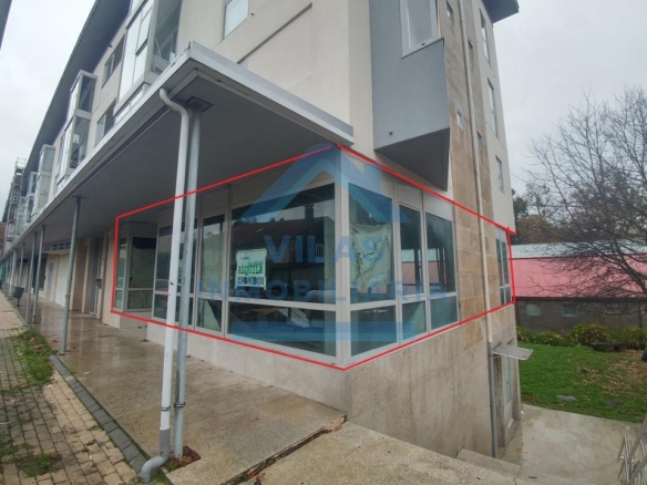 LOCAL EN BALNEARIO DO TREMO – BRION