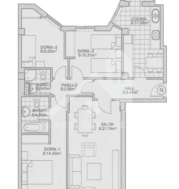 SE VENDE LUMINOSO Y MODERNO PISO DE TRES HABITACIONES ZONA CAMPOLONGO