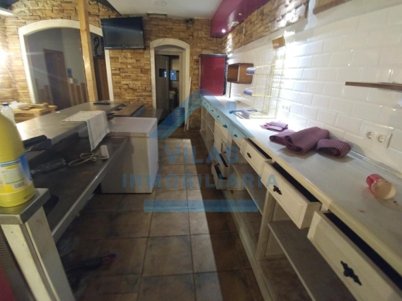 LOCAL EN ROSALIA DE CASTRO – MILLADOIRO