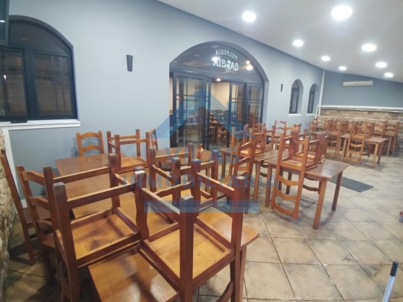 LOCAL EN ROSALIA DE CASTRO – MILLADOIRO