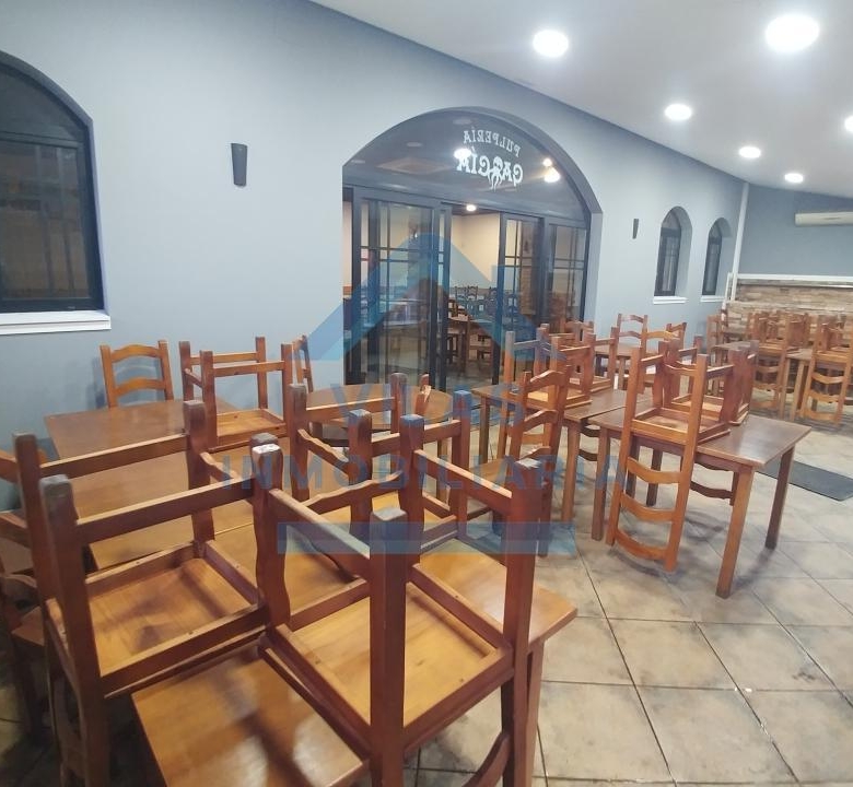 LOCAL EN ROSALIA DE CASTRO – MILLADOIRO