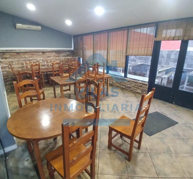 LOCAL EN ROSALIA DE CASTRO – MILLADOIRO