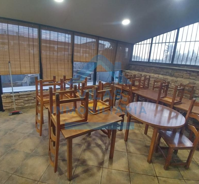 LOCAL EN ROSALIA DE CASTRO – MILLADOIRO