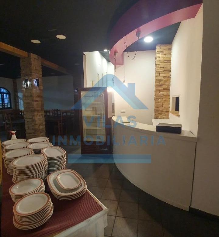 LOCAL EN ROSALIA DE CASTRO – MILLADOIRO