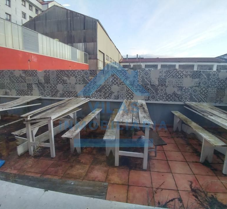 LOCAL EN ROSALIA DE CASTRO – MILLADOIRO
