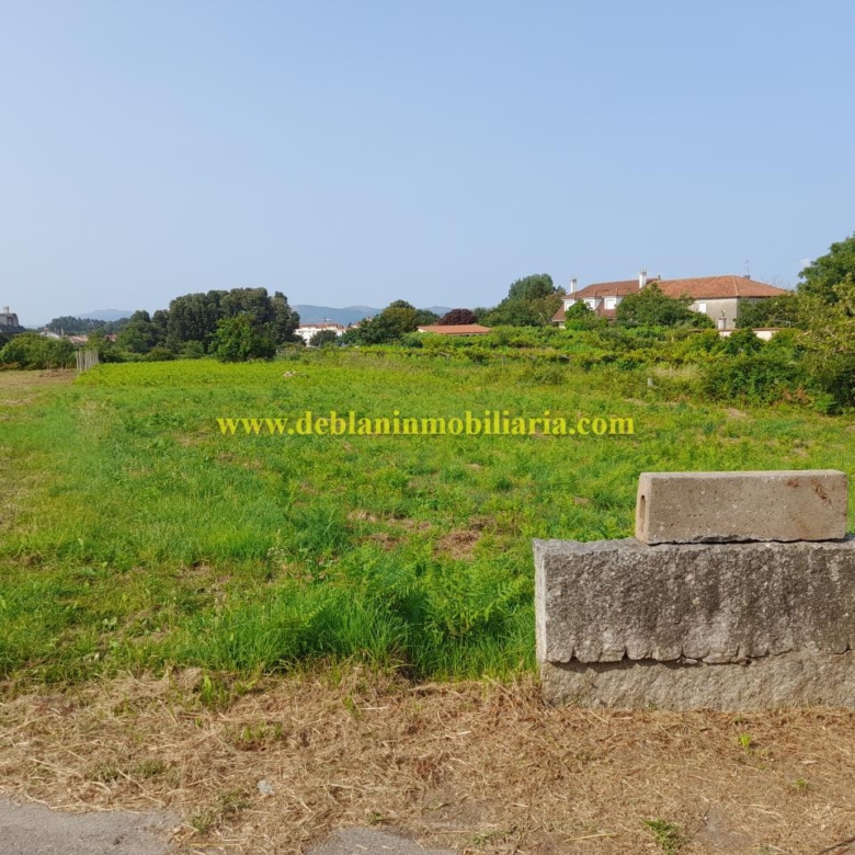 TERRENO EDIFICABLE DE 1.700 M2, A 5 MINUTOS DEL CENTRO