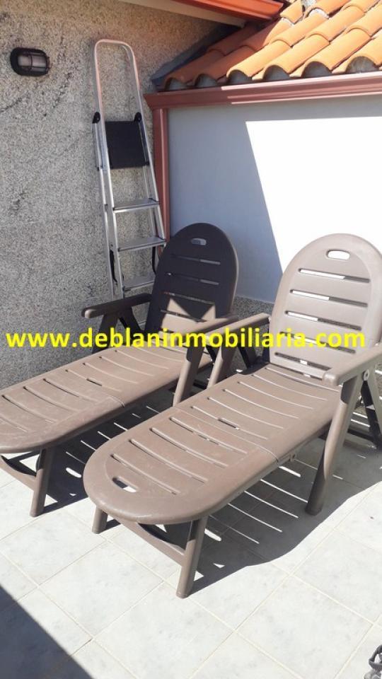176604733677900168092_176604727789 ÁTICO AMUEBLADO, CON TERRAZA, DOS PLAZAS DE GARAJE Y TRASTERO