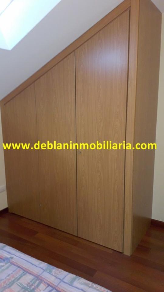 176604733982000168092_176604727808 ÁTICO AMUEBLADO, CON TERRAZA, DOS PLAZAS DE GARAJE Y TRASTERO