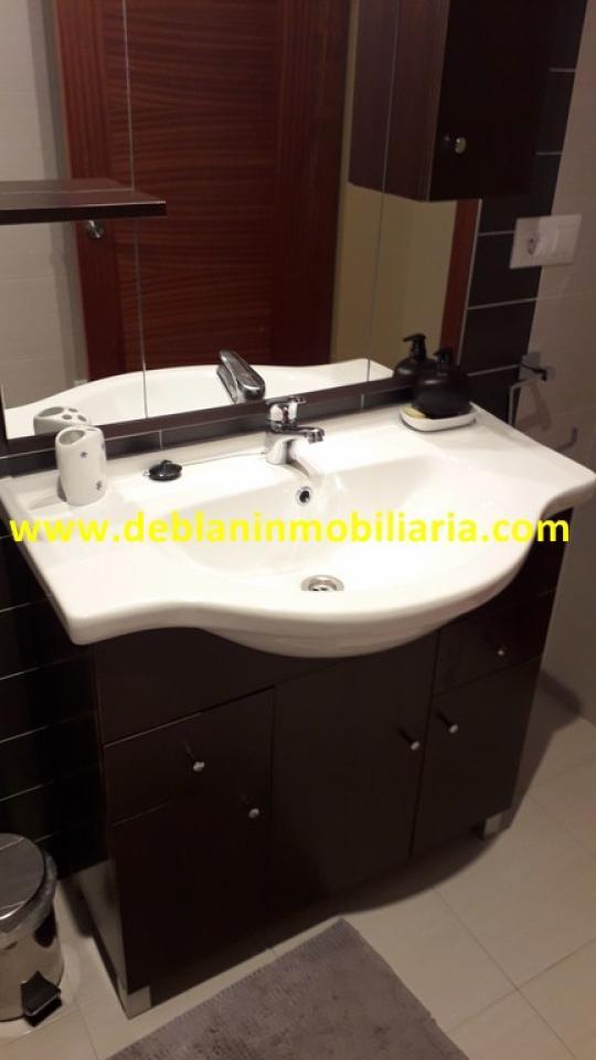 176604734056000168092_176604727814 ÁTICO AMUEBLADO, CON TERRAZA, DOS PLAZAS DE GARAJE Y TRASTERO