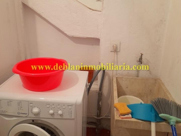 VIVIENDA AMUEBLADA DE 2 HABITACIONES, EN EL CENTRO
