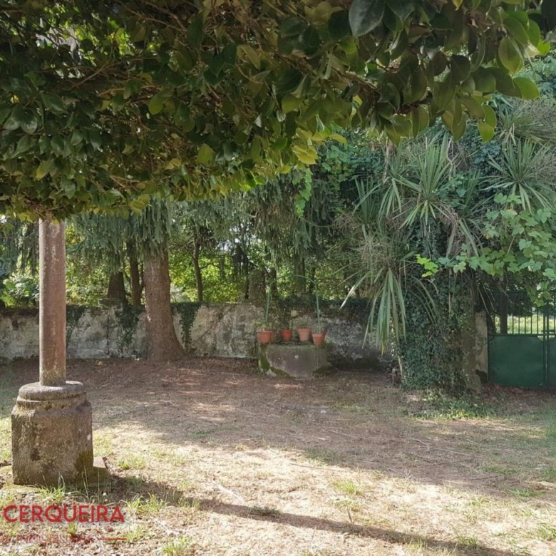 OPORTUNIDAD ÚNICA EN TOMIÑO | CASONA DE 1856 A REFORMAR · 462 M² · 9.420 M² DE FINCA