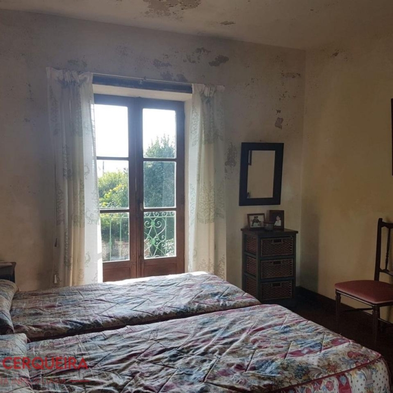 OPORTUNIDAD ÚNICA EN TOMIÑO | CASONA DE 1856 A REFORMAR · 462 M² · 9.420 M² DE FINCA