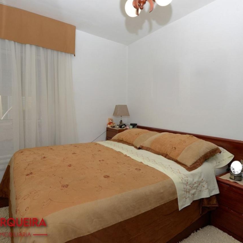 ¡VIVE, EMPRENDE O INVIERTE! CASA DE PIEDRA CON PISCINA Y AMPLIA FINCA EN TOMIÑO