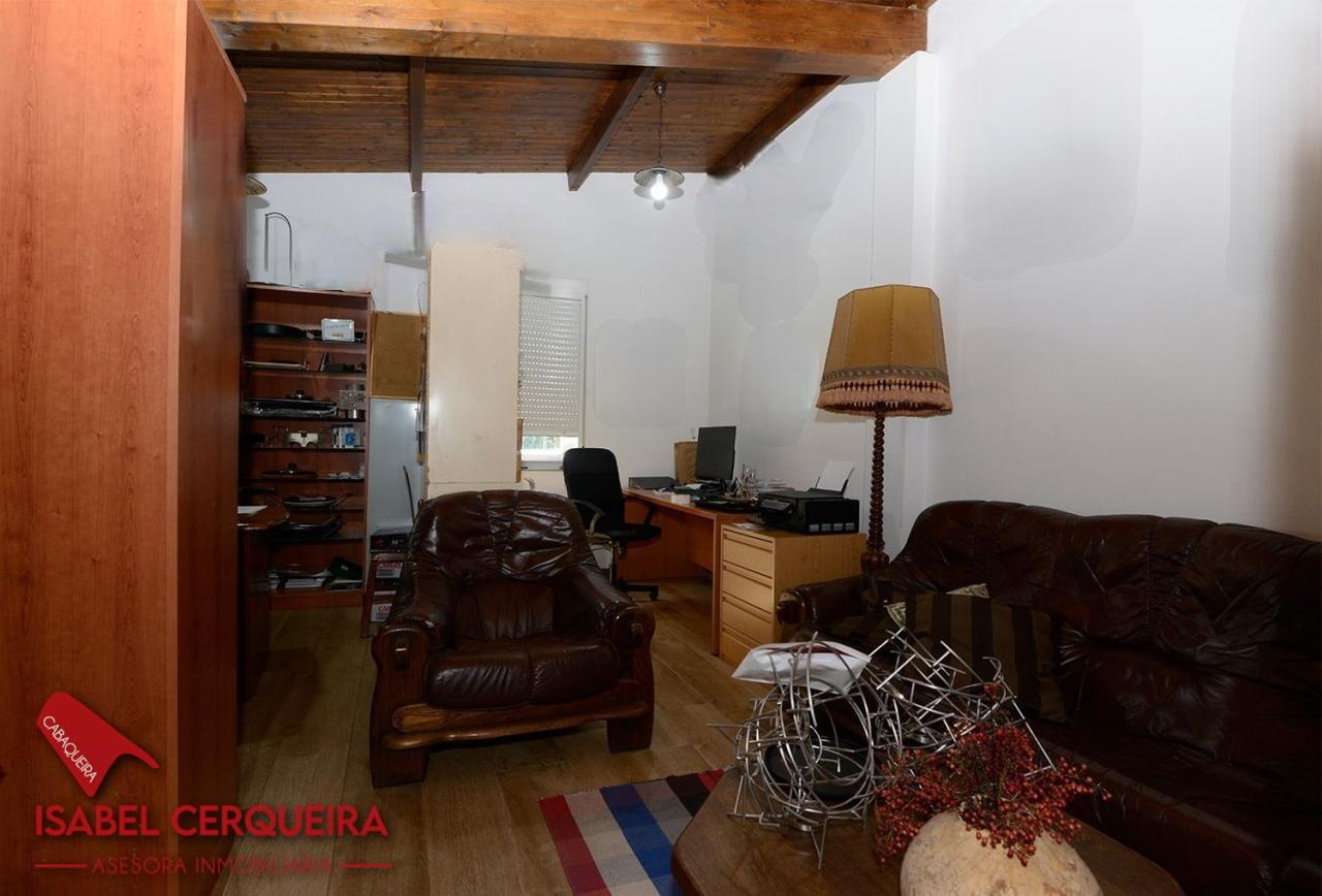 ¡VIVE, EMPRENDE O INVIERTE! CASA DE PIEDRA CON PISCINA Y AMPLIA FINCA EN TOMIÑO