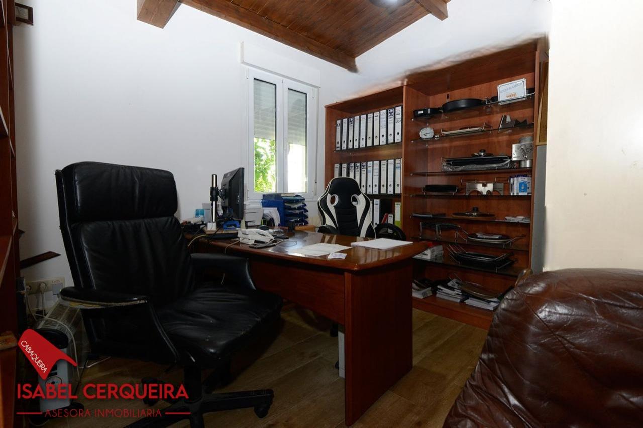 ¡VIVE, EMPRENDE O INVIERTE! CASA DE PIEDRA CON PISCINA Y AMPLIA FINCA EN TOMIÑO