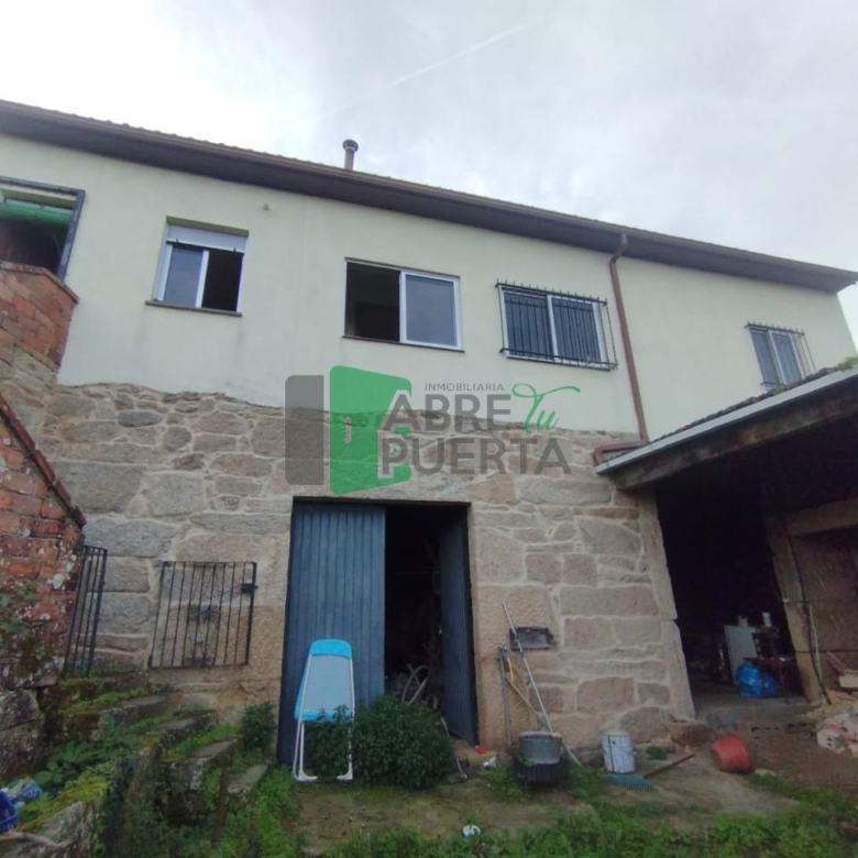 CASA EN VENTA